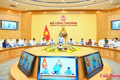 'Gỡ vướng' cho xuất khẩu nửa cuối năm: Khuyến nghị từ thương vụ