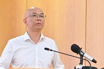 Bộ Công Thương lý giải nhập siêu, làm rõ quản lý xe quà biếu và dư địa xuất khẩu chè