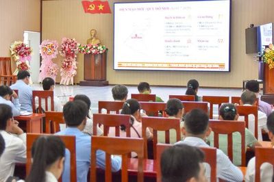 Vĩnh Phong tập trung triển khai đồng bộ, hiệu quả Nghị quyết Đại hội Đảng các cấp nhiệm kỳ 2025 - 2030
