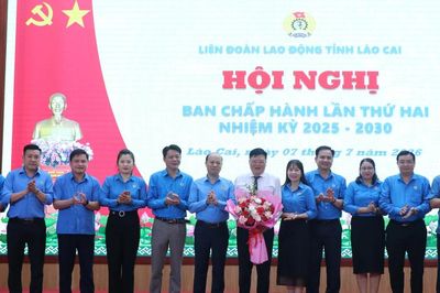 Liên đoàn Lao động tỉnh Lào Cai có tân Phó Chủ tịch