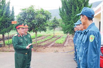 Tạo dựng 'thế trận lòng dân' vững chắc