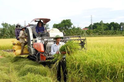 Người nông dân dám nghĩ, dám làm