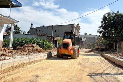 Hạ tầng giao thông 'mở lối' giảm nghèo ở Bình Ca