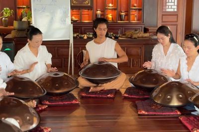 Ngân vang nhạc cụ handpan
