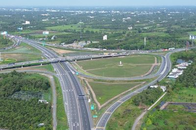 Khởi công dự án mở rộng đường kết nối cao tốc TP.HCM - Trung Lương