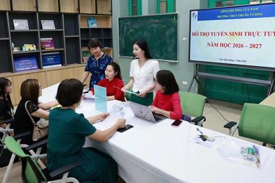 Tuyển sinh lớp 6 ở Hà Nội: Không phát sinh thủ tục làm khó phụ huynh