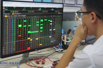 Thanh khoản hạ nhiệt trong quý 2: Dòng tiền đang chờ điều gì?