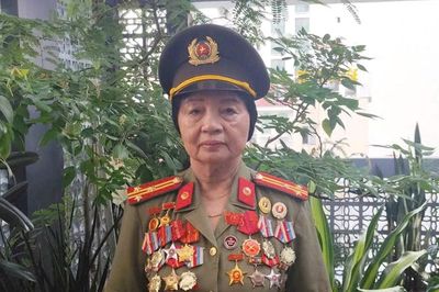 Ký ức hào hùng của một nữ điệp báo an ninh Anh hùng