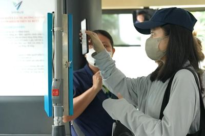 Xe buýt Hà Nội - Nâng tầm chất lượng, tạo dựng niềm tin