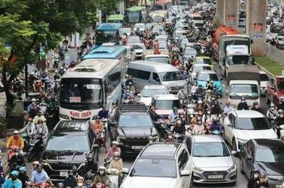 'Điếm nghẽn' giao thông tĩnh – Áp lực từ tốc độ đô thị hóa