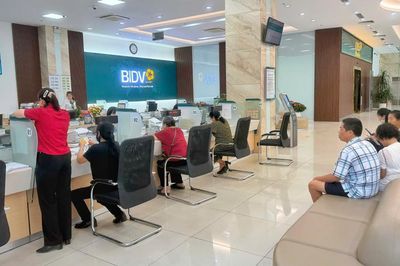 'Bẫy' tín dụng đen và lãi suất ẩn