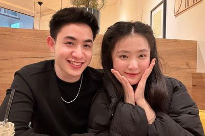 Cặp đôi nổi tiếng trong giới du học sinh xác nhận chia tay sau 3 năm, lý do được tiết lộ khiến nhiều người tiếc nuối