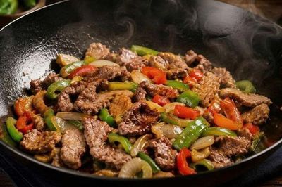 Xào thịt bò đừng cho ngay vào chảo: Làm thêm bước này thịt mềm, ngọt không bị dai