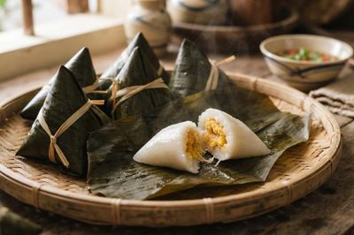 Vì sao gọi là bánh ít?