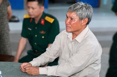 Em trai liệt sĩ Huỳnh Văn Quên: 'Mẹ kể về anh Hai rất nhiều'