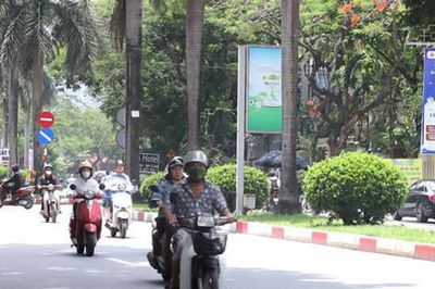 Hà Nội tăng nhiệt, chiều tối có lúc có mưa