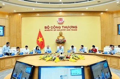 Bàn giải pháp thúc đẩy xuất khẩu nửa cuối năm