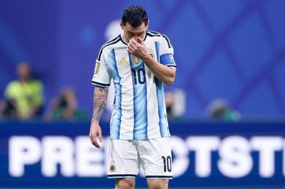 Lý do Messi tầm thường trên chấm phạt đền
