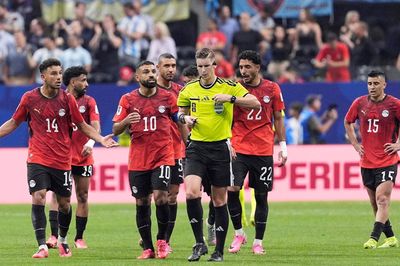 Ai Cập khiếu nại FIFA sau thất bại trước Argentina