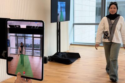 AI giúp thu gọn phòng lab 'triệu USD' vào một chiếc iPad Pro