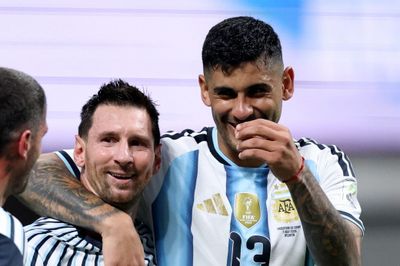 Khác biệt thẻ phạt của Argentina tạo tranh cãi