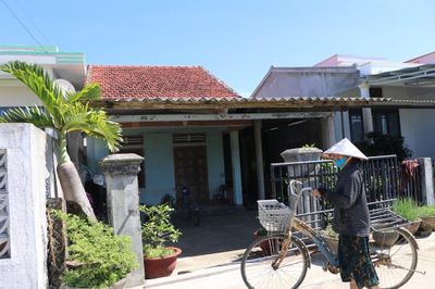25 năm sau di dời, 11 hộ dân vẫn mòn mỏi chờ 'sổ đỏ'