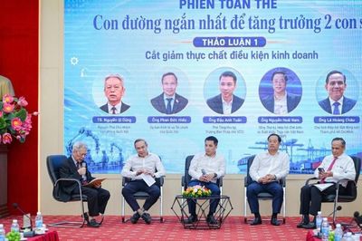 Cải cách thể chế - chìa khóa mở đường cho mục tiêu tăng trưởng hai con số