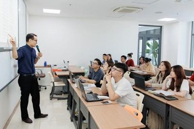 UEH công bố ngưỡng bảo đảm chất lượng đầu vào đại học chính quy 2026