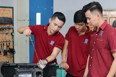 Năng lực thực chất tạo chất lượng nguồn nhân lực
