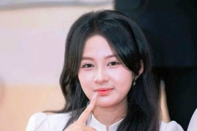 Nữ thủ khoa C19 xứ Thanh vươn tới đỉnh cao bằng kiên trì tự học