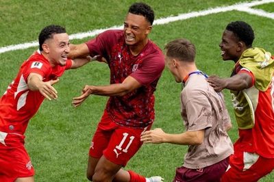 Kết quả bóng đá World Cup 2026: Thụy Sỹ 0-0 Colombia (pen 4-3): Thụy Sỹ 'phá dớp' 72 năm để bước vào tứ kết sau loạt đấu súng nghẹt thở