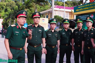 Thượng tướng Nguyễn Trường Thắng kiểm tra, tổng duyệt công tác tổ chức Chương trình Giao lưu hữu nghị Quốc phòng biên giới Việt Nam - Lào lần thứ 3