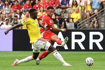 Trực tiếp Thụy Sĩ vs Colombia 0-0 (H2): Hiệp 2 bắt đầu