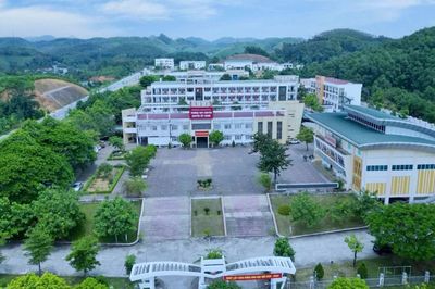 Sở GD&ĐT Lào Cai thông tin về 43 trường hợp đạt điểm 10 môn Toán
