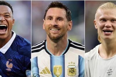 Đội hình tiêu biểu vòng loại trực tiếp World Cup 2026: Vẫn là Messi, Haaland và Mbappe so tài
