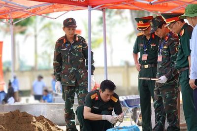Quảng Ngãi tăng tốc lấy mẫu ADN hơn 13.600 mộ liệt sĩ