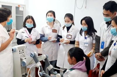 Trường y đầu tiên công bố điểm sàn, cao nhất 23 điểm