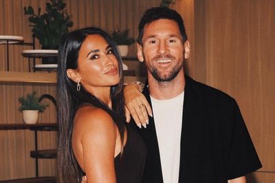 Vợ người mẫu chia sẻ khi Messi giúp Argentina thắng nghẹt thở Ai Cập ở World Cup