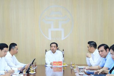 Dân hỏi về giá bồi thường đất, tái định cư, Bí thư Hà Nội yêu cầu xử lý dứt điểm