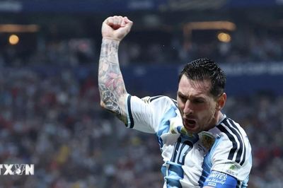 Messi lập thêm nhiều kỷ lục sau màn ngược dòng ngoạn mục của Argentina