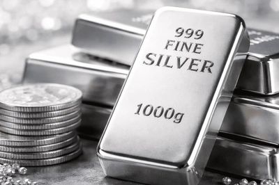 Giá bạc hôm nay (8/7): Trong nước và thế giới tăng, giảm trái chiều