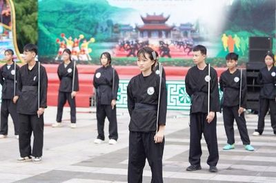 11 câu lạc bộ thi biểu diễn Võ sáo xã Yên Thế