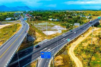 Ưu tiên đầu tư cao tốc kết nối Tây Nguyên, mở rộng các hành lang kinh tế mới
