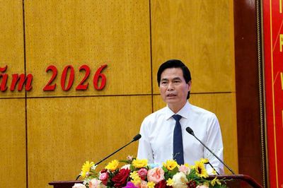 Khai mạc Kỳ họp thứ Tư, HĐND tỉnh Lạng Sơn khóa XVIII: Tập trung xây dựng đội ngũ cán bộ, phục vụ tốt nhất người dân, doanh nghiệp