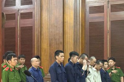 Tuyên án nhóm đối tượng mua bán người dưới 16 tuổi sang Campuchia
