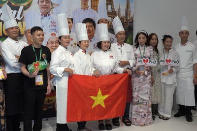 Nhịp cầu kết nối văn hóa Việt tại Ba Lan