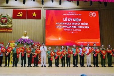 Lực lượng An ninh nhân dân Công an TPHCM luôn hoàn thành xuất sắc mọi nhiệm vụ, phục vụ đắc lực cho sự nghiệp xây dựng và phát triển Thành phố