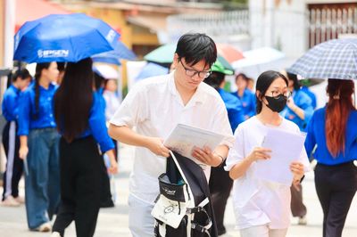 Lần đầu Bộ GD&ĐT công bố điểm sàn lĩnh vực pháp luật, mức tối thiểu 20 điểm
