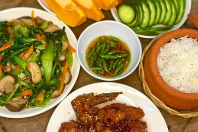 7 mâm cơm gia đình nấu nhanh gọn, để cả nhà kịp giờ ăn
