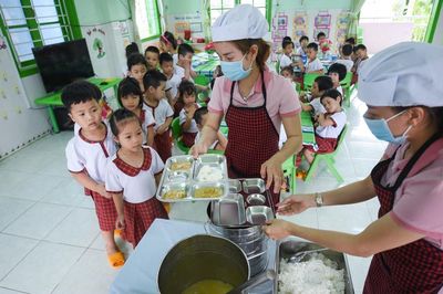 Vì sao trẻ ăn nhiều vẫn bị suy dinh dưỡng, nhận biết bằng cách nào?